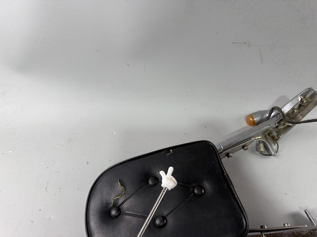 Yamaha XV1100 Virago 3LP Sissybar Rückenlehne Halterung Spoiler Leder Sitz