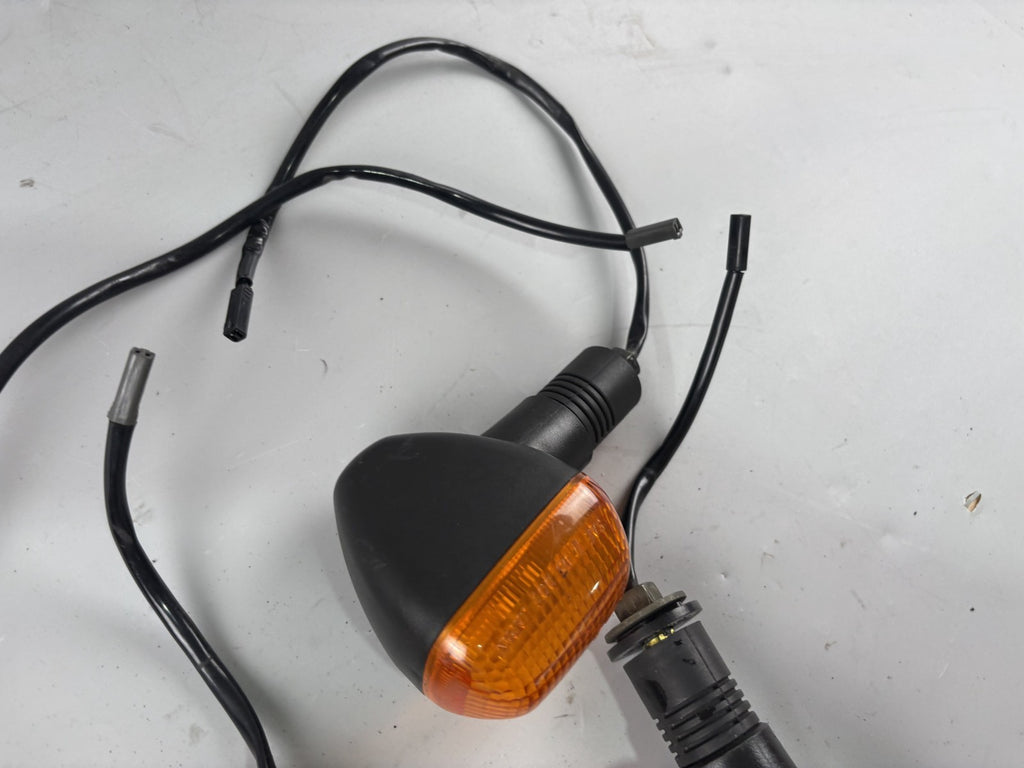 Suzuki SV650 N AV Blinkerpaar Blinkerset Turn Signal Lighters Licht Lampe