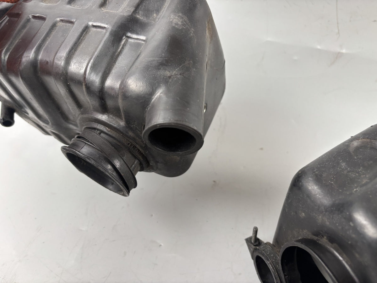Suzuki VX 800 VS51B Airbox Luftfilterkasten Ansaugung Motor Engine
