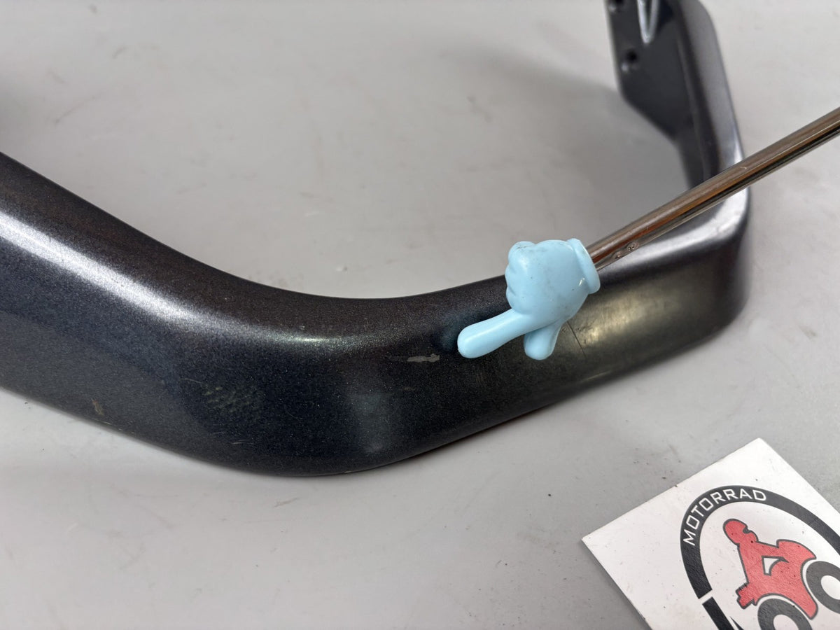Suzuki GSX-R 1100 W GU75C Soziusgriff Beifahrergriff Spoiler Halter Halterung