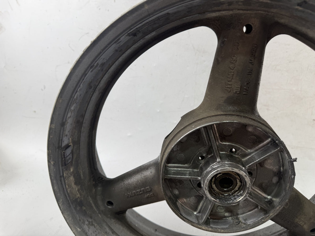 Suzuki SV650 S AV Hinterradfelge Wheel Felge hinten back Rad RIM