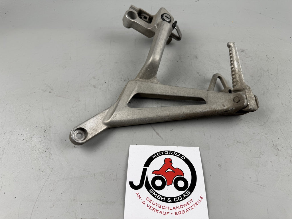 Honda VFR750 F RC36/1 Fußraste hinten links Foot Step Hangers back left
