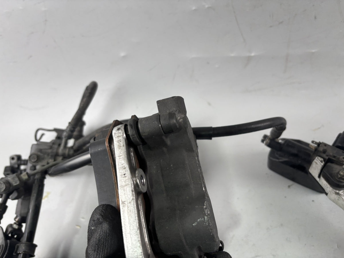 Honda CBR 1000F SC24 Bremsanlage Bremse Brake Sattel Pumpe vorne front