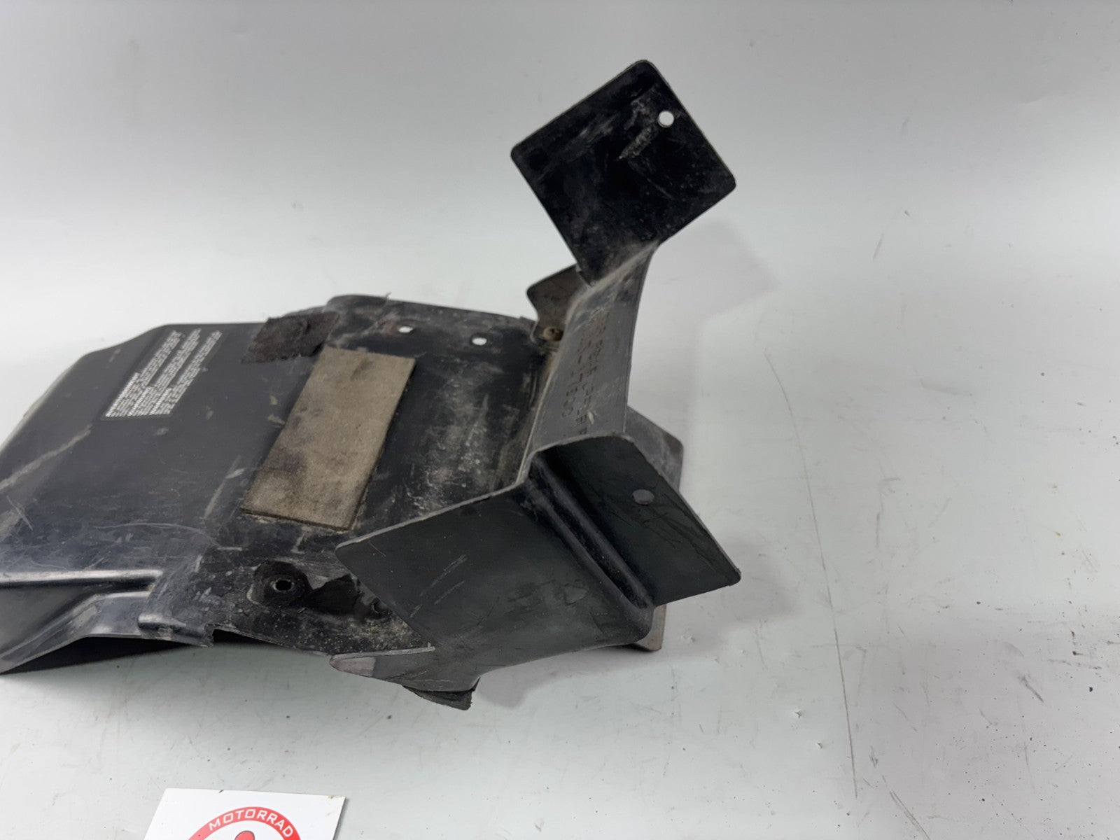 Suzuki GSX-R 750 W GR7BB Heckuntersicht Radlauf Kennzeichen Kotflügel Fender