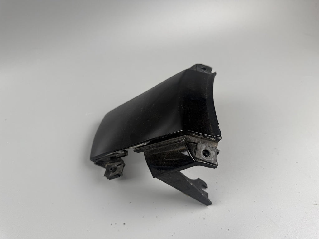 Triumph Sprint 955i ST T695 Heckverkleidung mitte Teil Verkleidung Deckel Cov