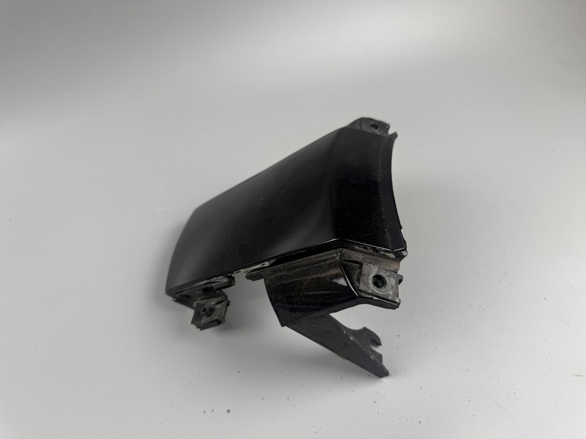 Triumph Sprint 955i ST T695 Heckverkleidung mitte Teil Verkleidung Deckel Cov