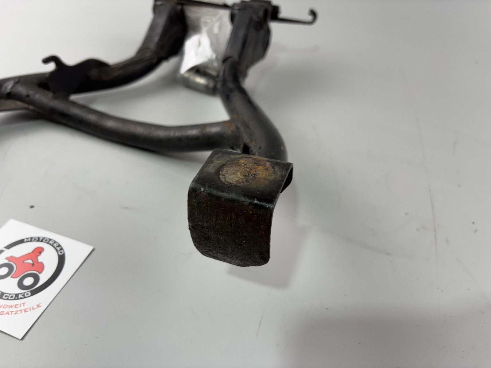 Suzuki GSX 750 F AK11 Hauptständer Mainstand Holder Halter