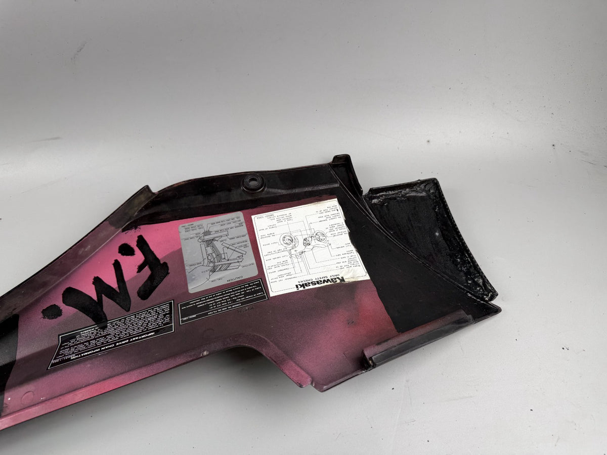 Kawasaki GPZ 900 R ZX 900 A Ninja Seitendeckel Sidecover Seitenteil links