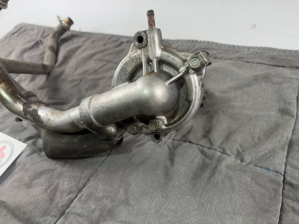 Honda CBR 1000F SC24 Wasserpumpe Waterpump Leitung Pipeline Motor Engine