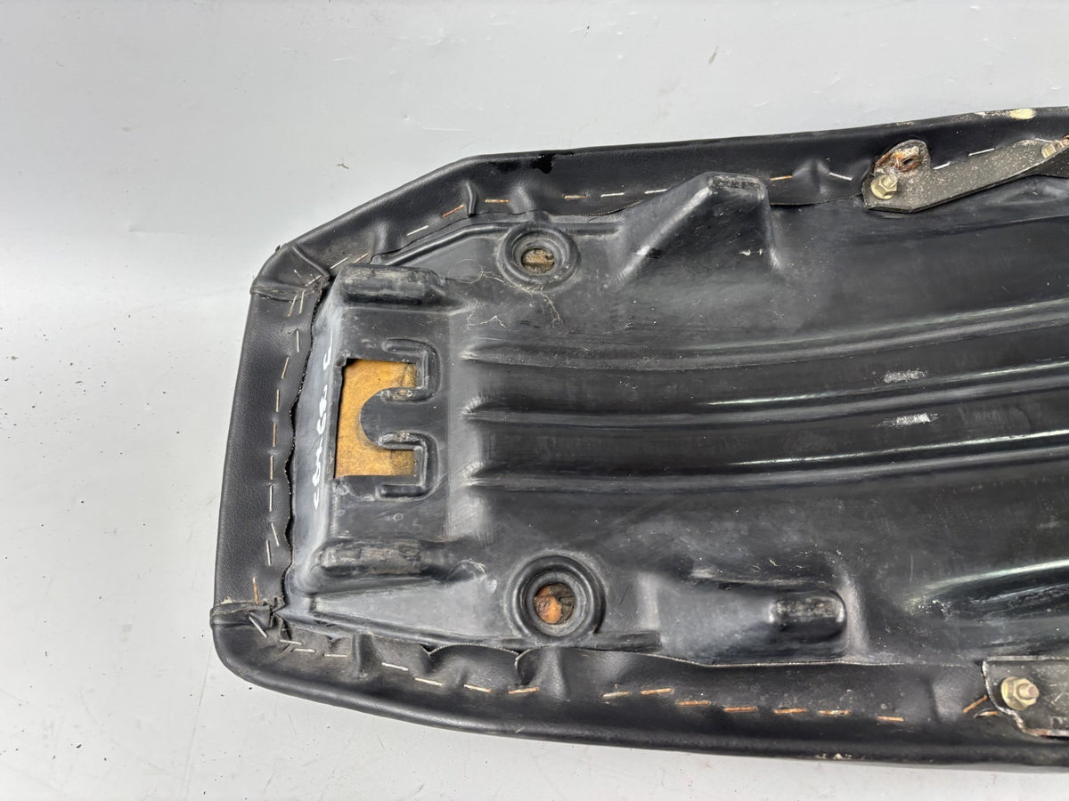 Honda CBX 650 E RC13 Sitzbank Seat Sitz Bezug Kissen