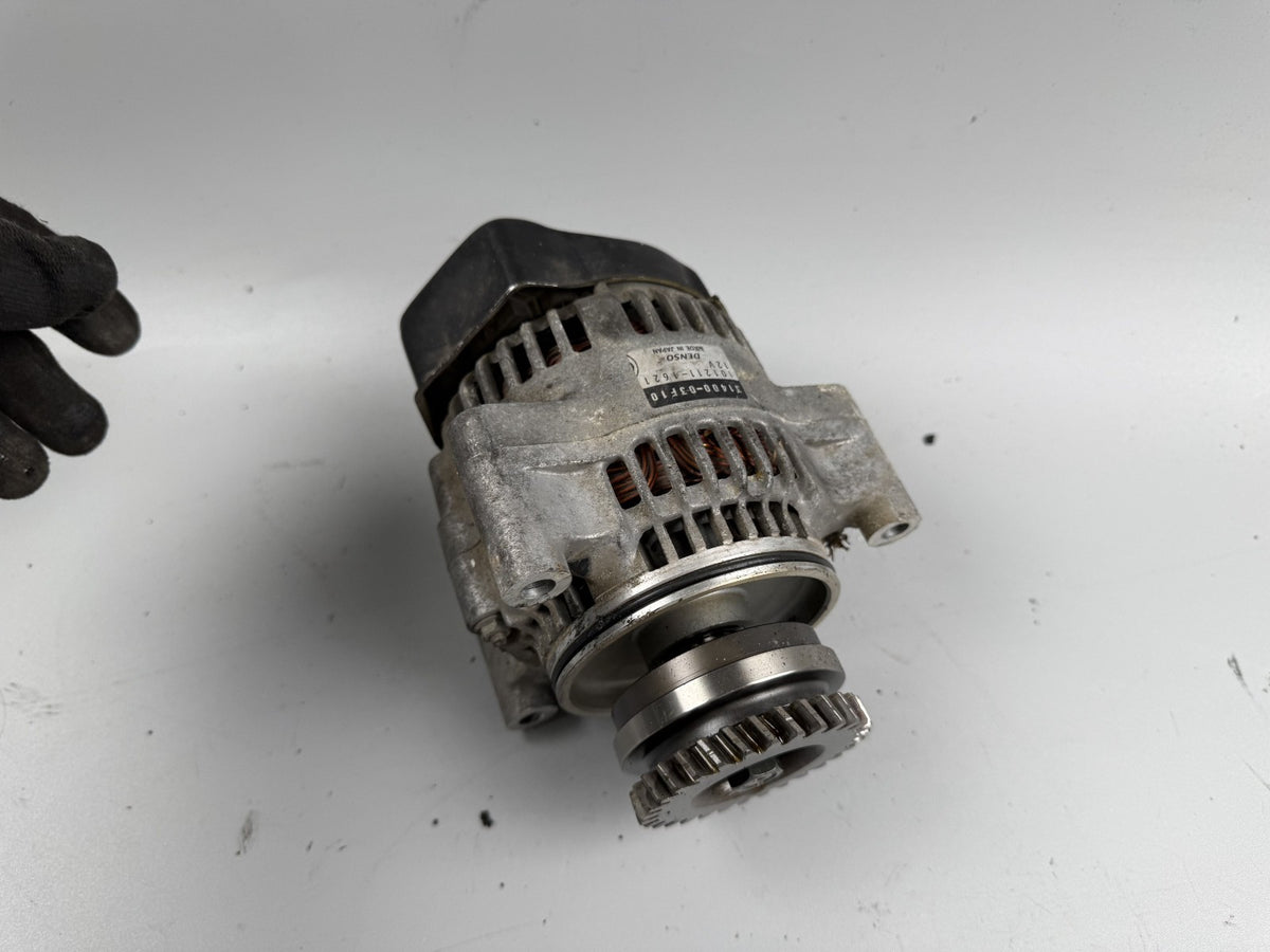 Suzuki GSX 750 AE Inazuma Lichtmaschine Lima Lightmachine Generator Electric