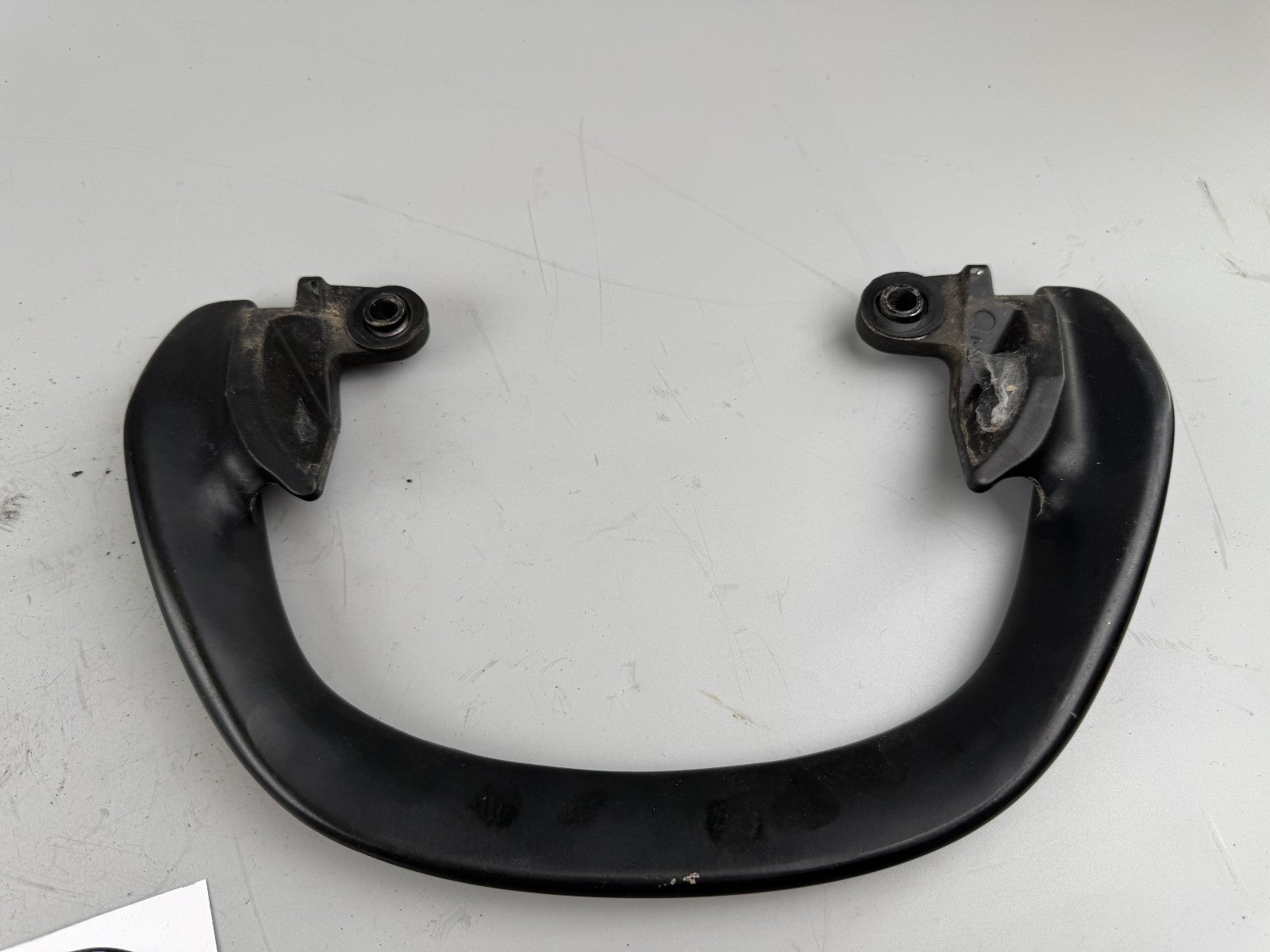 Suzuki GSX750 AE Inazuma Soziusgriff Heckspoiler Beifahrergriff hinten back
