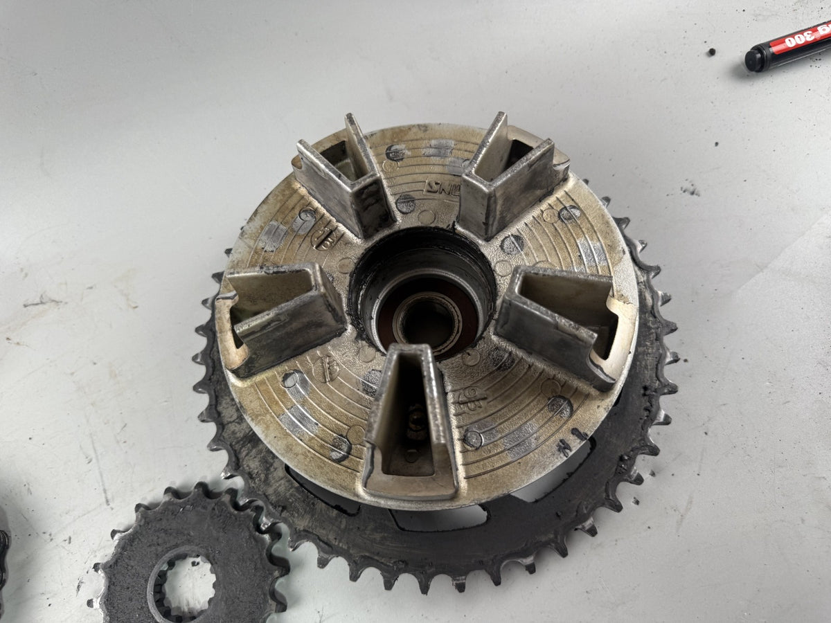 Triumph Tiger 900 T400 Kettensatz Kettenkit Chain Ritzel Chain