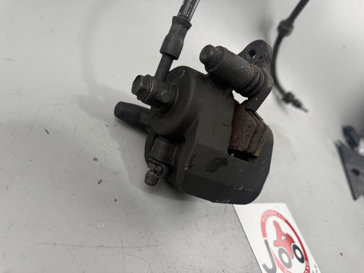 Kawasaki ER 6 N ER650A Bremssattel Bremszange Brake Bremse hinten back Kolben