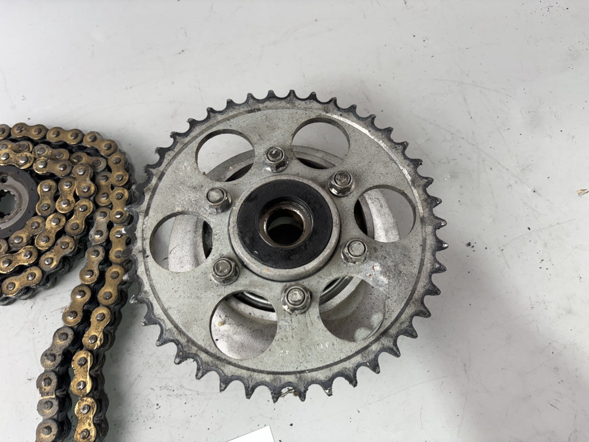 Suzuki GSX 750 AE Inazuma Kettensatz Chain Ritzel Kettenrad Antrieb