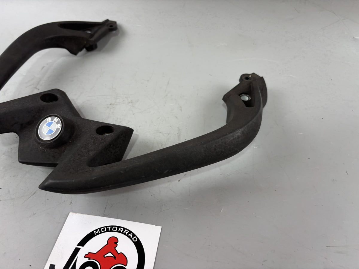 BMW F800 S Soziusgriff Beifahrergriff Holder Halter Haltegriffe Spoiler Heck