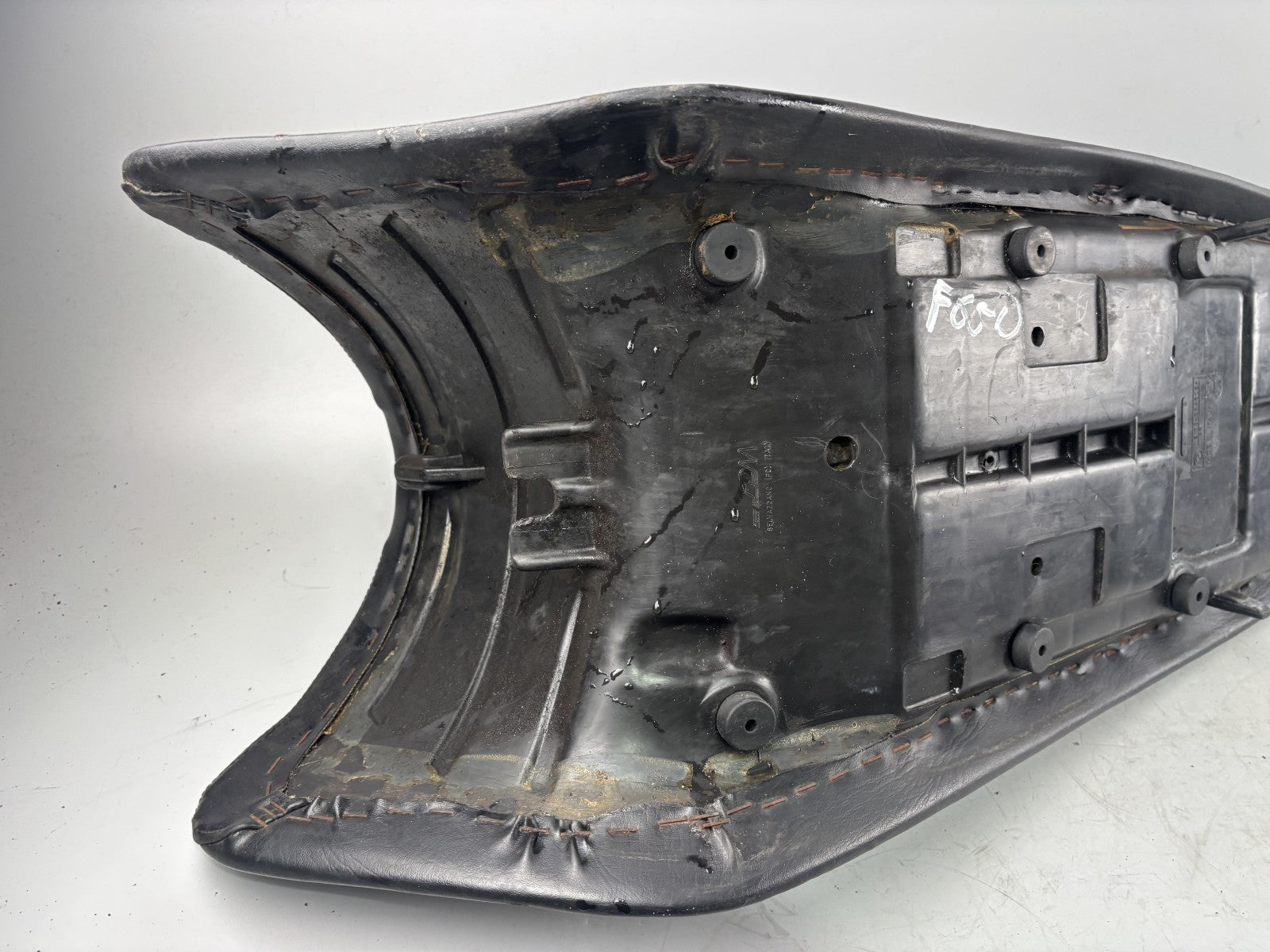 BMW F650 169 Sitzbank Seat Sitz Polster Bezug Kissen