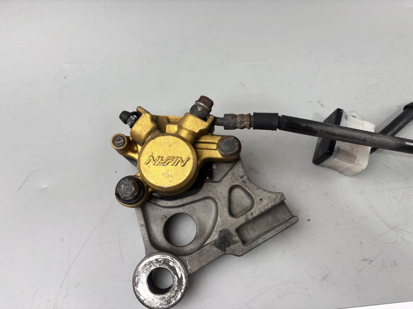 Honda VTR1000 F SC36 Firestorm Bremsanlage Brake Bremse hinten back Sattel Pumpe