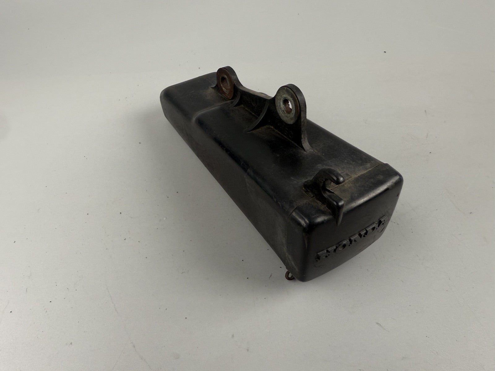 Honda XL600R PD03 Staufach Werkzeugfach Kofferraum Holder