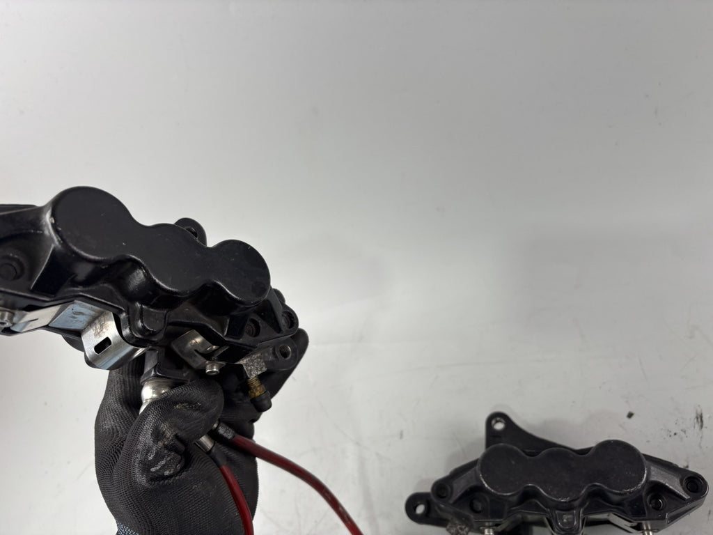 Suzuki GSX-R 750 W GR7BB Bremsanlage Brake Bremse Sattel Pumpe vorne front