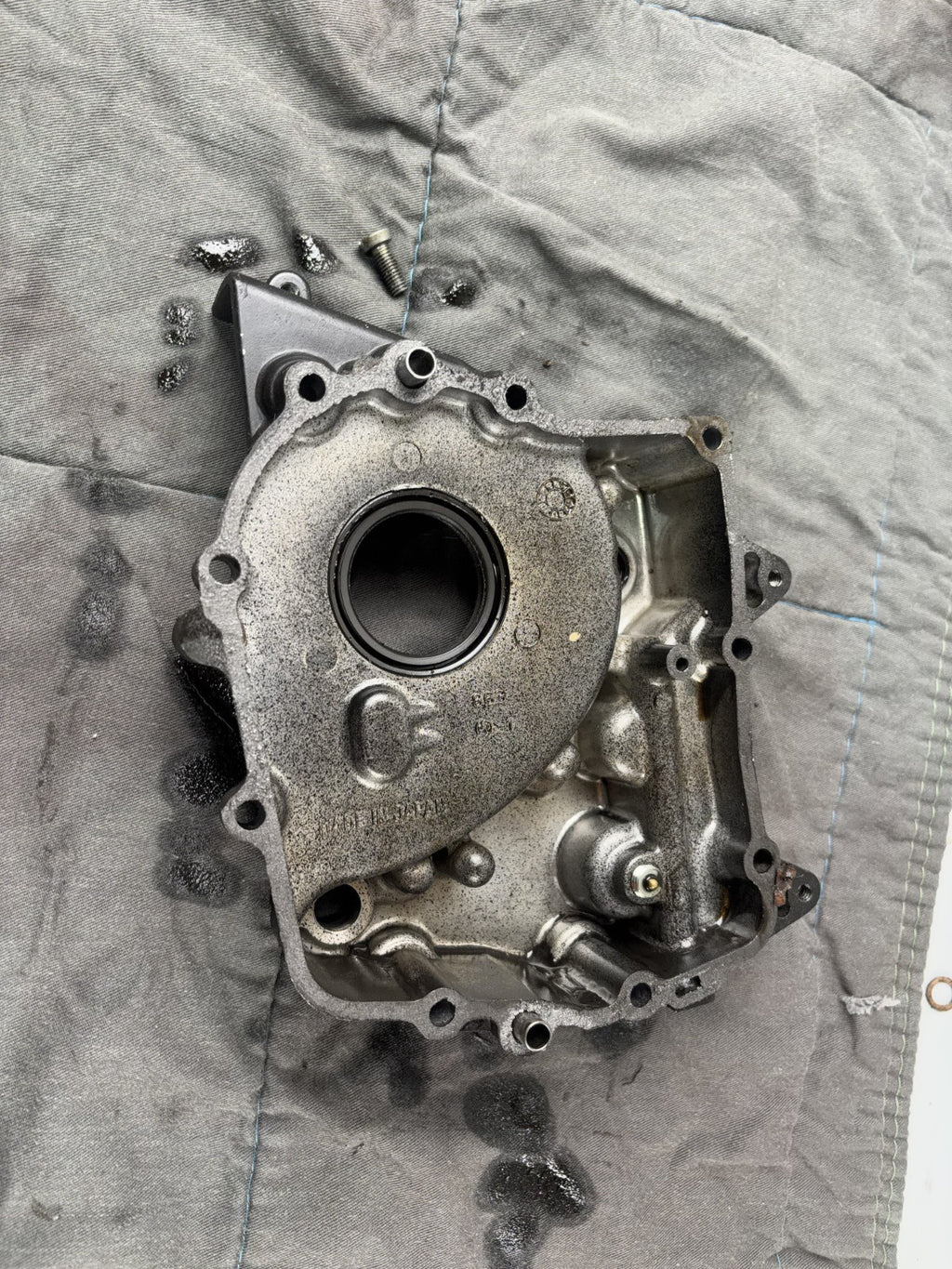 Kawasaki ZRX1100 ZRT10C Getriebedeckel Gearbox Cover Motor Engine