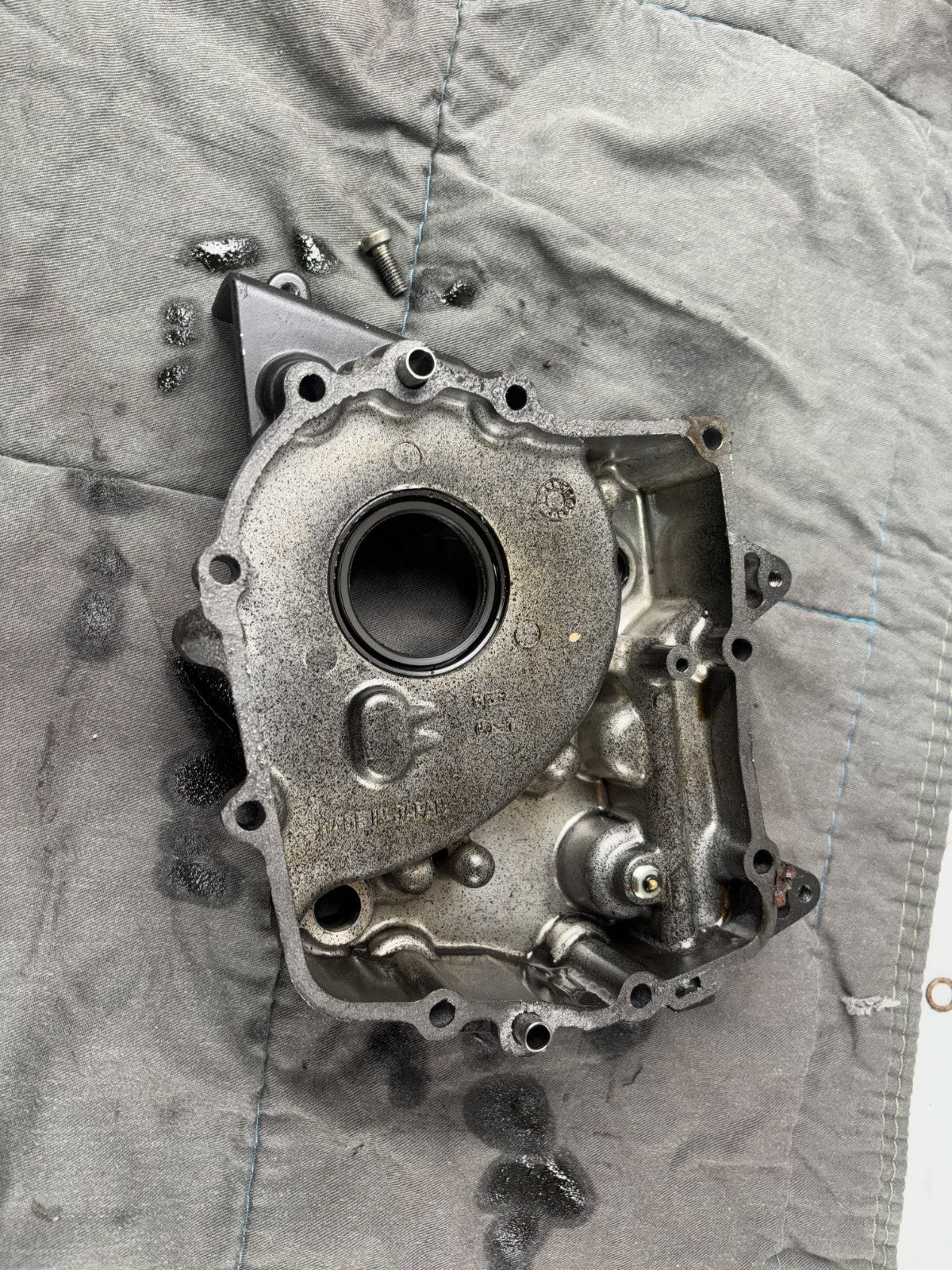 Kawasaki ZRX1100 ZRT10C Getriebedeckel Gearbox Cover Motor Engine