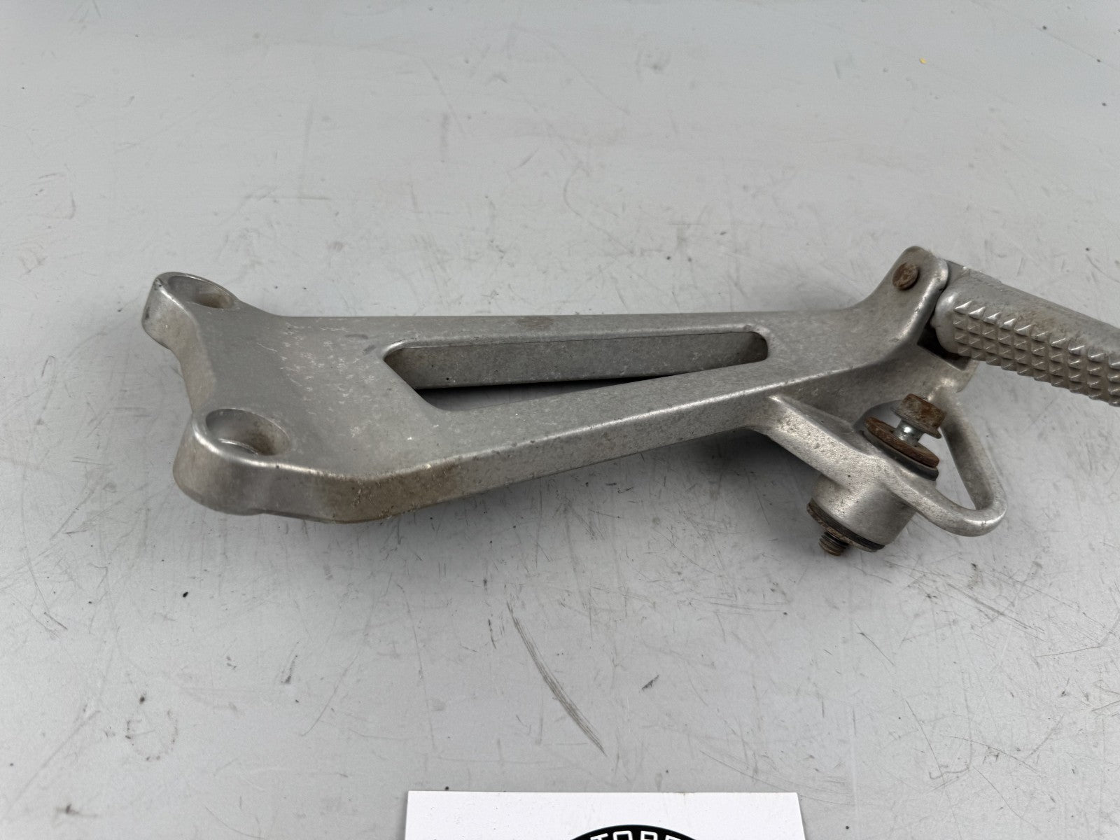 Honda VFR750 F RC36/1 Fußraste hinten rechts Foot Step Hangers back right