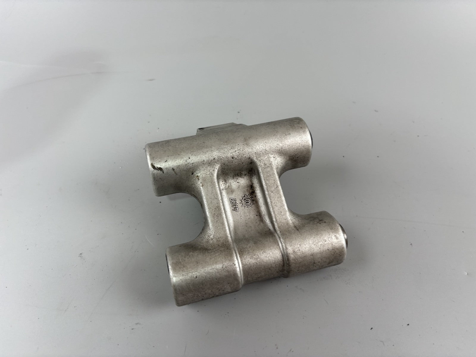 Triumph Daytona 955i T595 N 2002 Halterung Holder Befestigung