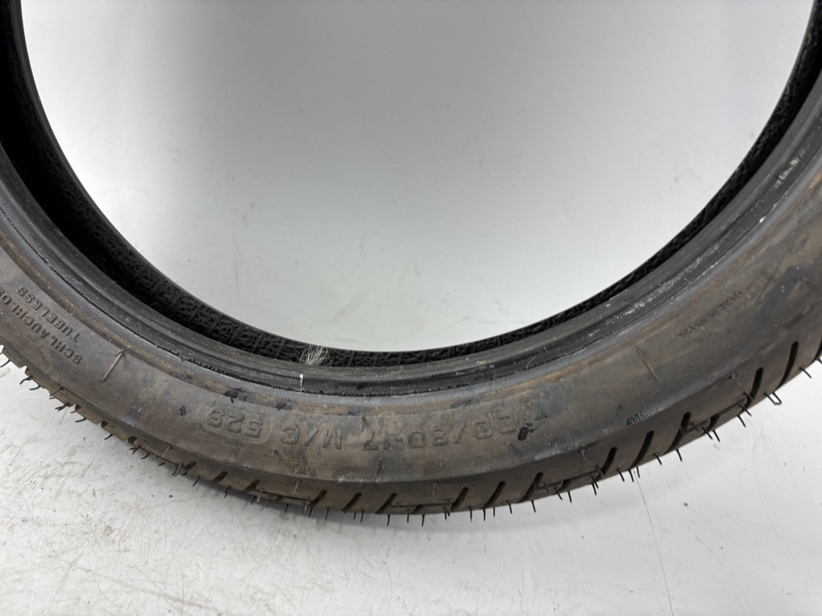 Motorrad Reifen Wheel 100/80 17 Metzeler Lasertec 03/2018 DOT 5mm