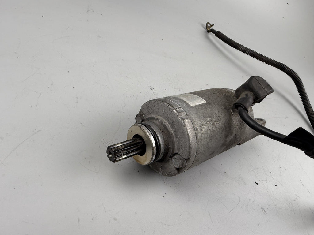 Suzuki GSF600 GN77B Bandit Anlasser Starter Motor Engine Electric
