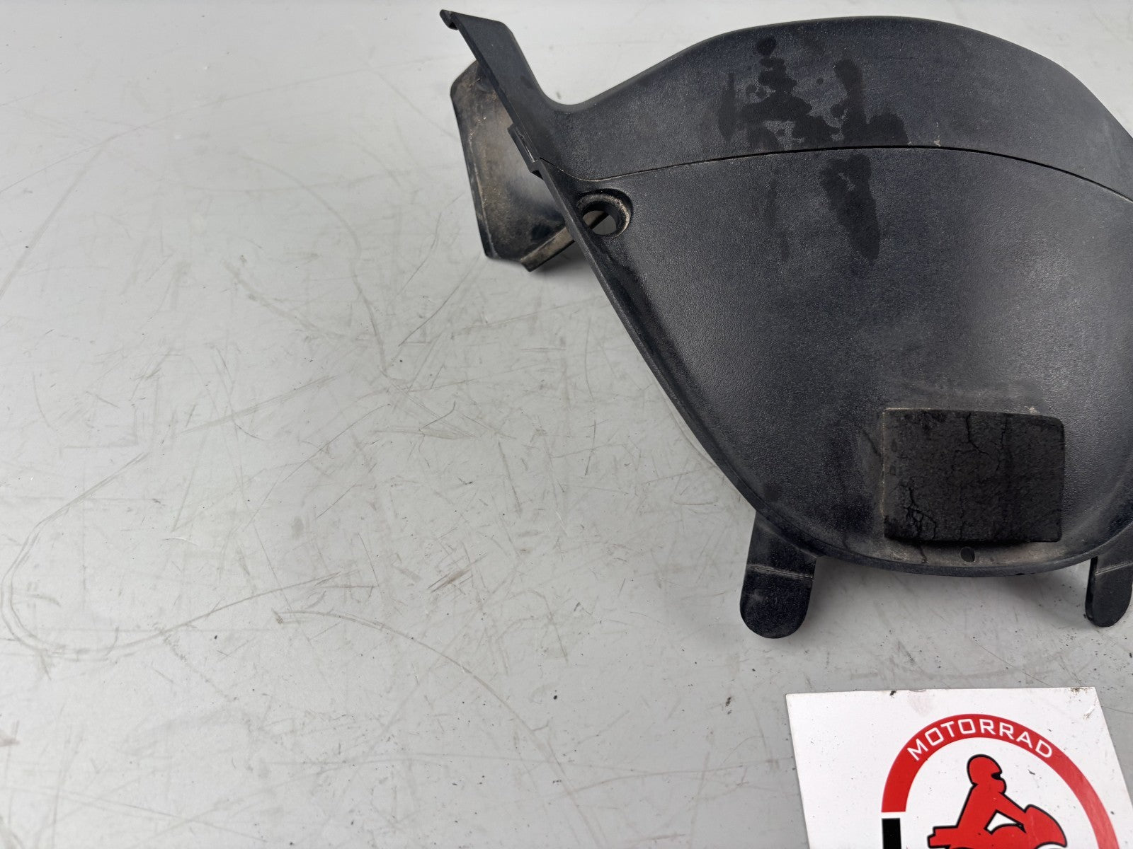 Suzuki RF 600 R GN76A Innenverkleidung vorne mitte Cover Abdeckung Kanzel Maske