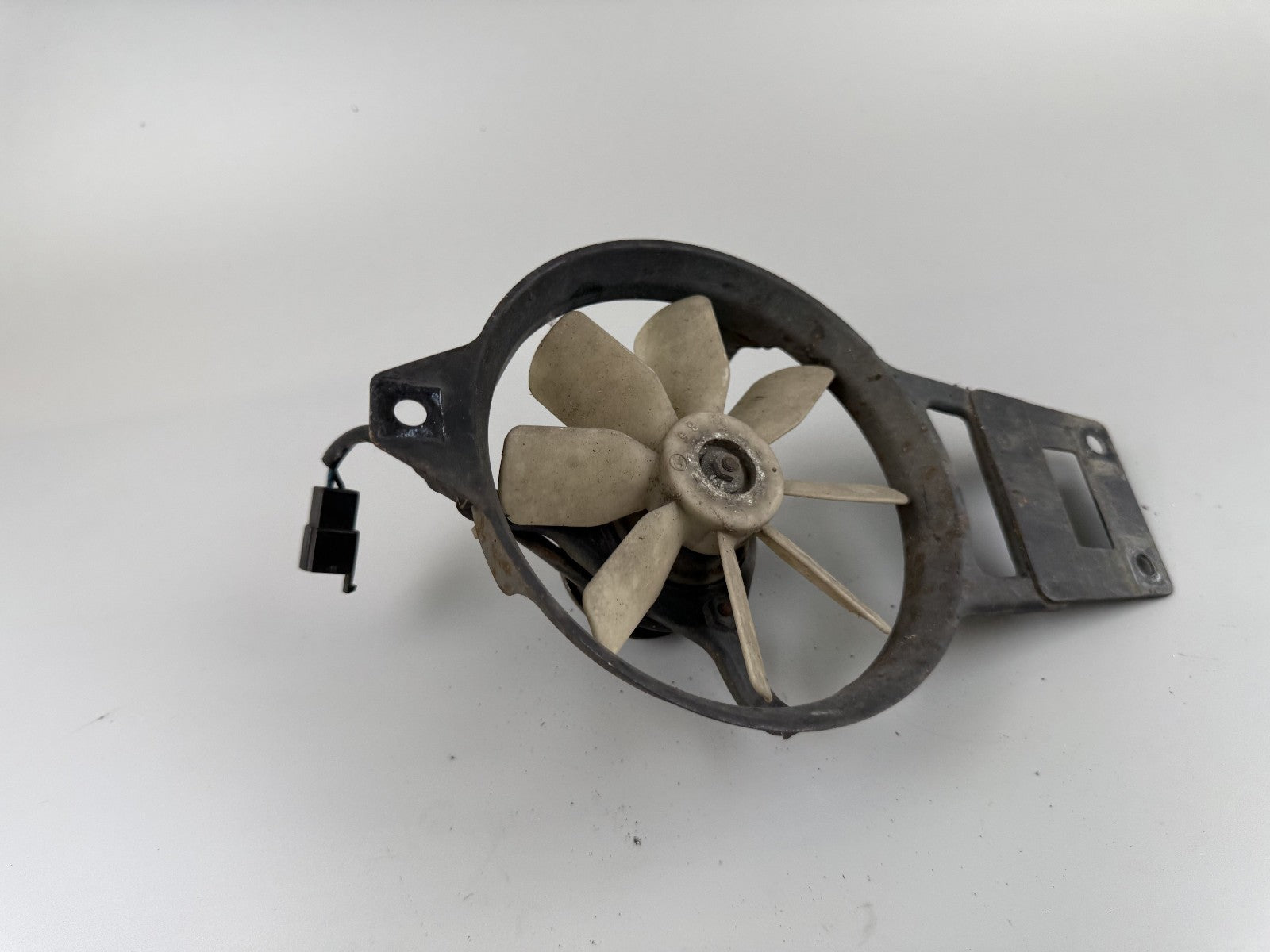 Kawasaki EX500A GPZ500S Lüfter Kühler Wasserkühler Ventilator