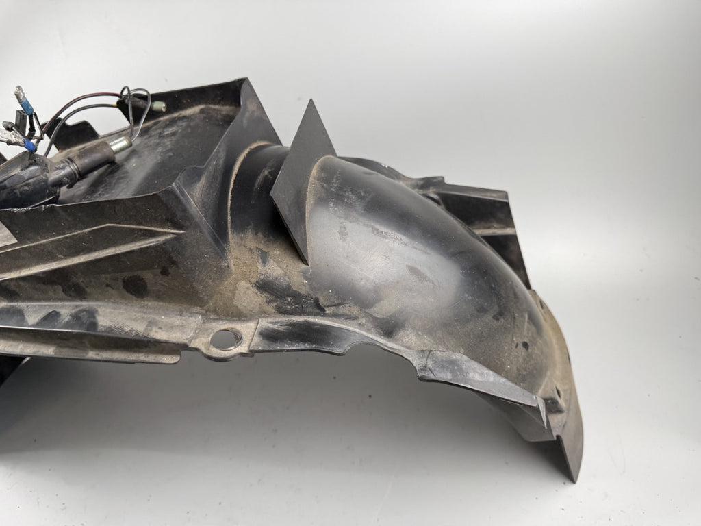 Suzuki GSX 750 AE Inazuma Heckuntersicht Spritzschutz Cover Radlauf Fender