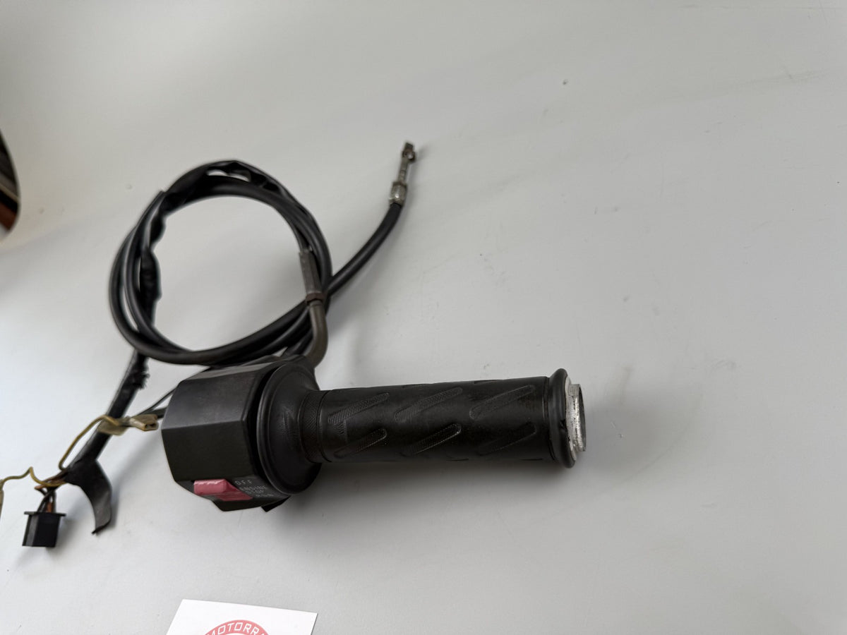 Suzuki GS500E GM51B Gasgriff Lenkerschalter rechts right Handlebar Switch