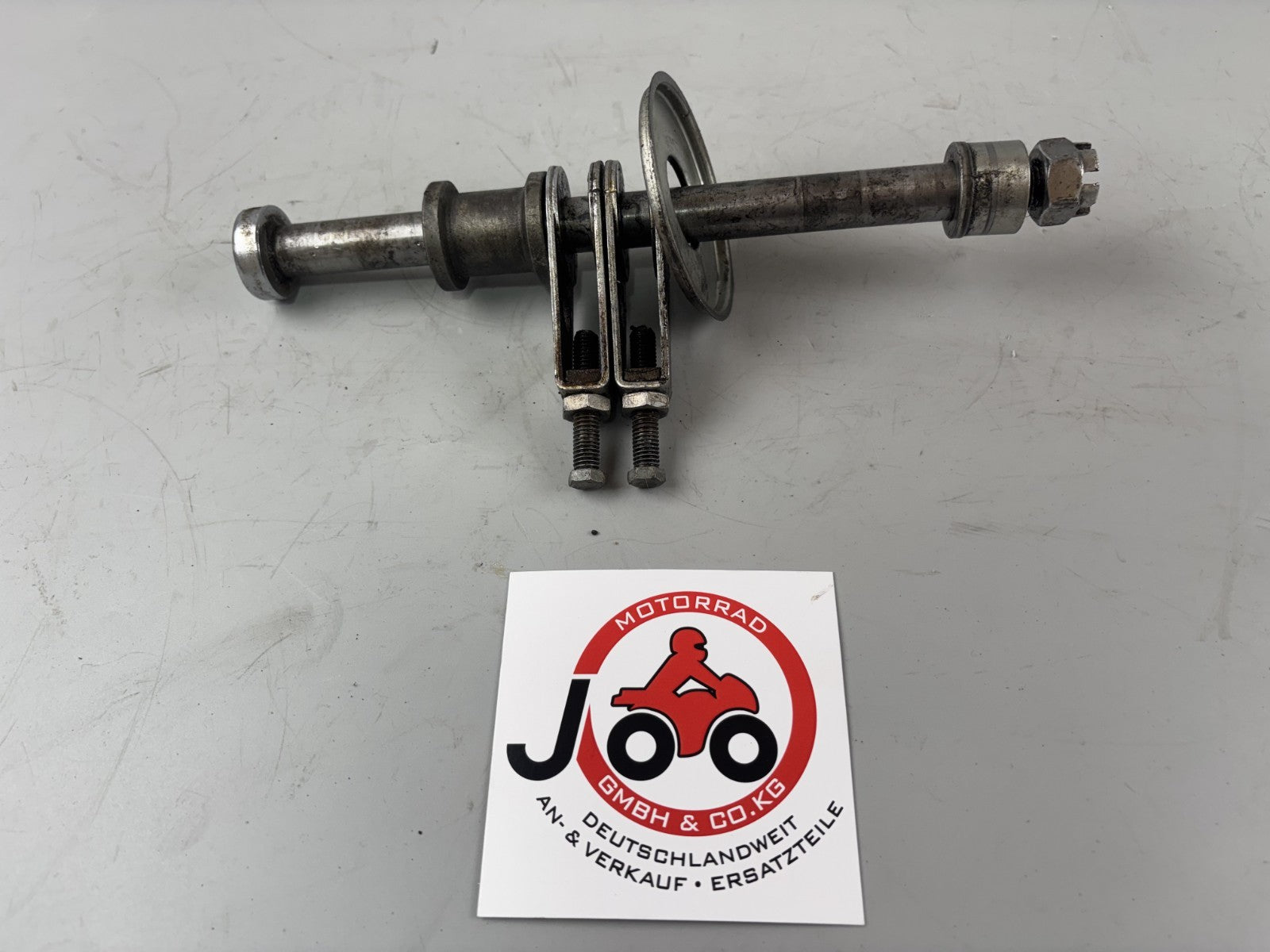 Yamaha XS400 2A2 Achse Hinterradachse Kettenspanner Holder