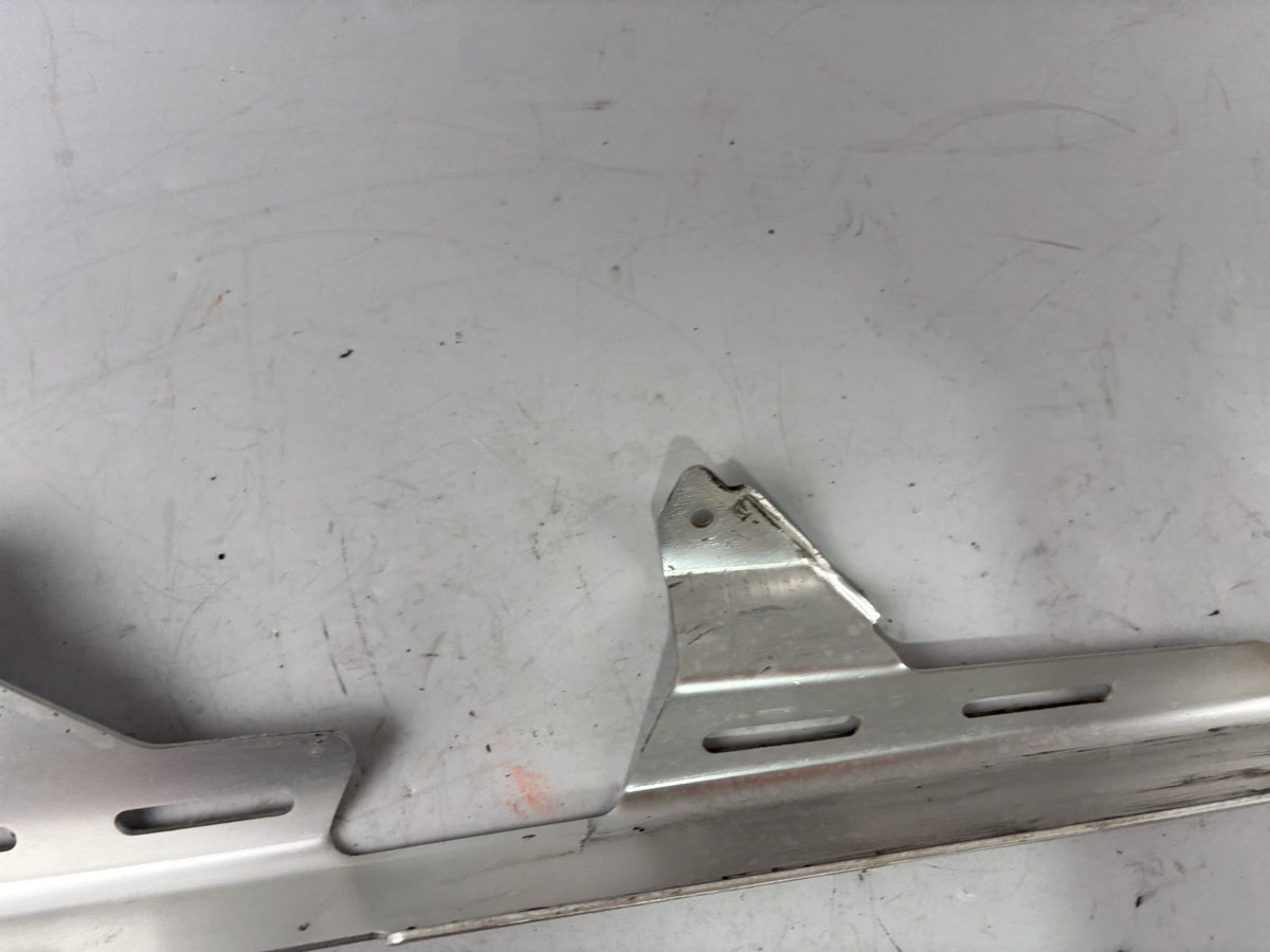 Suzuki GSX 750 AE Inazuma Kettenschutz Chain Protect Abdeckung Aluminium