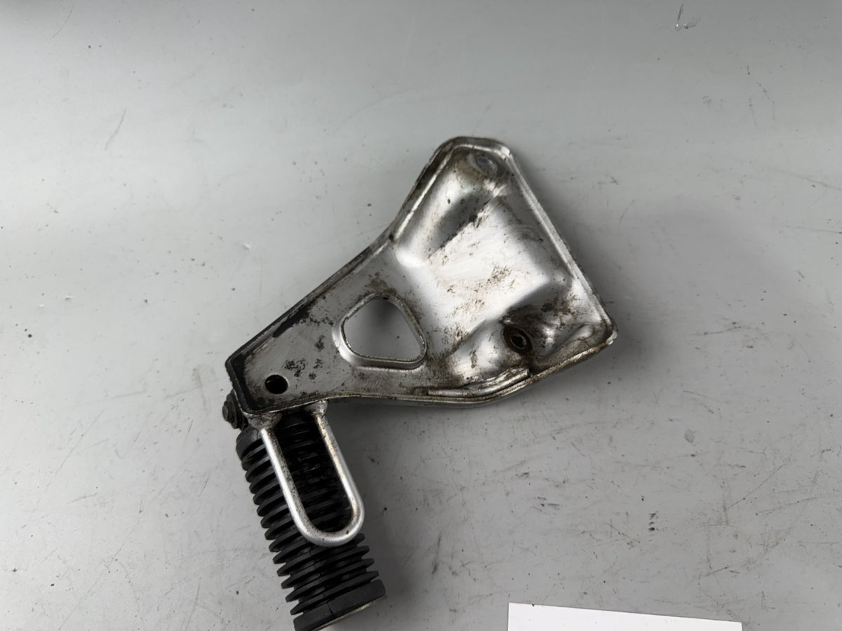 Honda XL600 R Transalp PD 06 Fußraste Foot Hangers hinten rechts right Driver