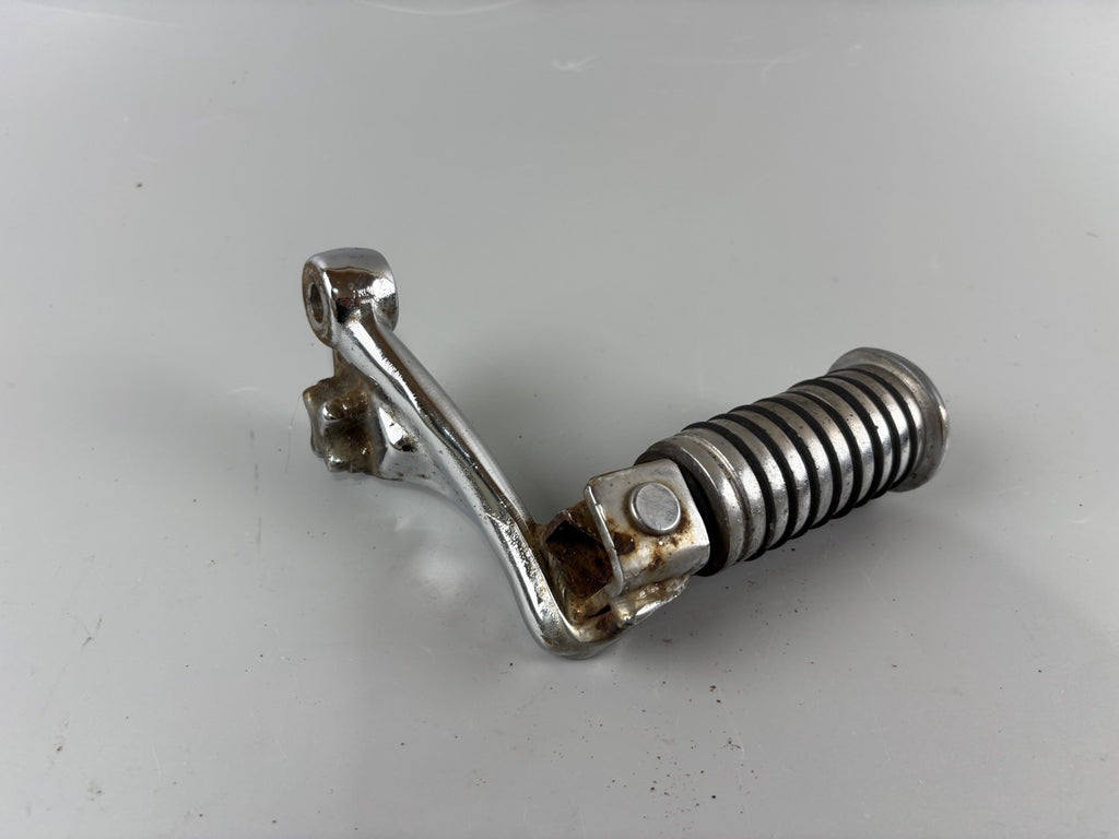 Honda CX500 C PC01 Güllepumpe Fußraste Foot Hangers vorne front rechts right