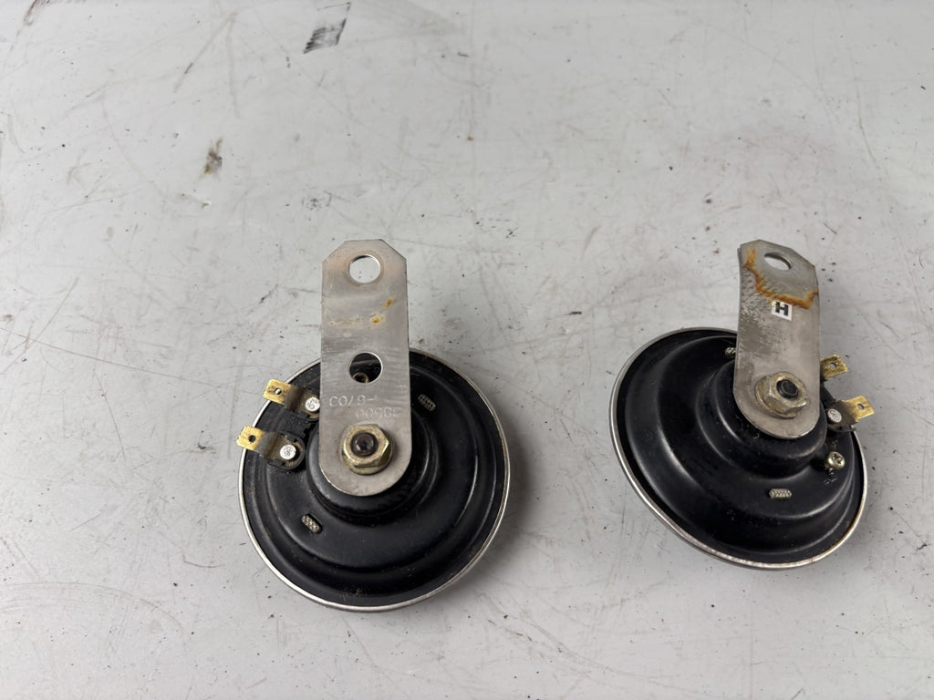 Suzuki GSX 750 AE Inazuma Hupe Horn Signal