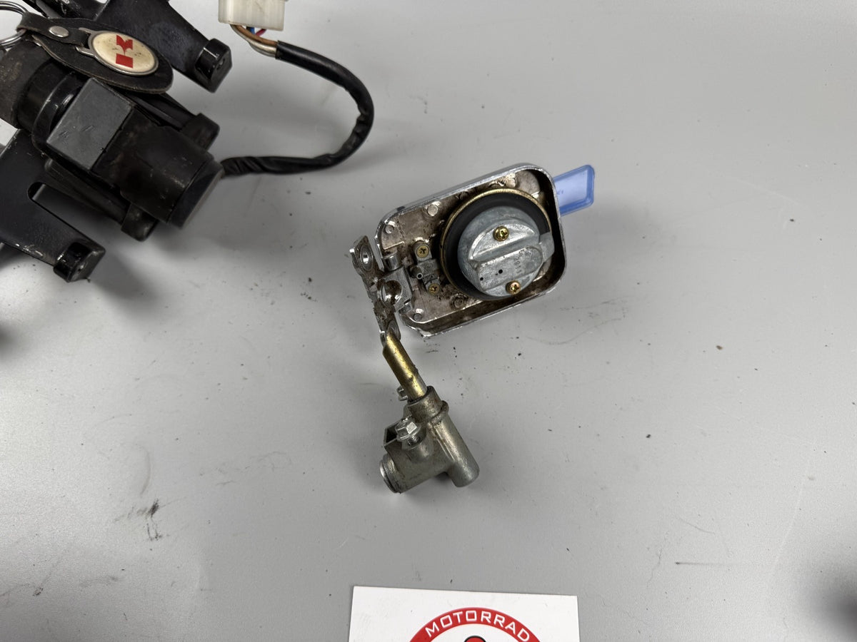 Kawasaki ZRX 1100 ZRT10C Schlosssatz Schloss Key Lock Tankschloss Sitzbank