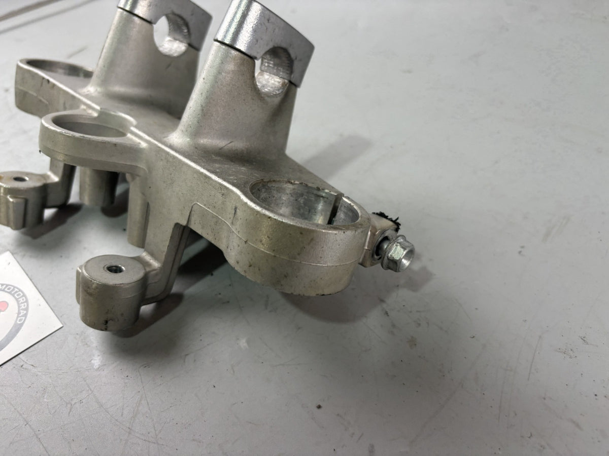 Suzuki GSX 750 AE Inazuma Gabelbrücke Bridge Halterung Holder Lenker Handlebar