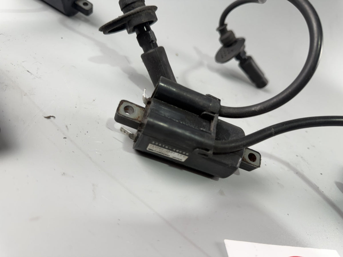 Suzuki GSX - R 1100 GV73C Zündspule Zündstecker Zündkabel Ignition Electric