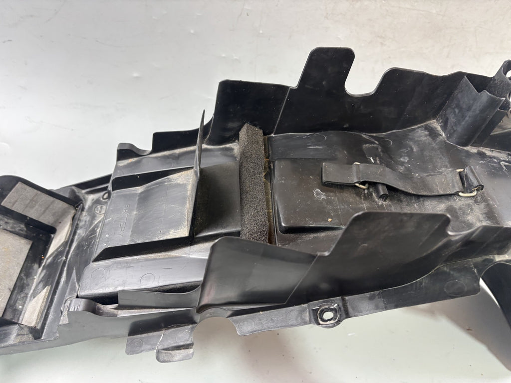 Suzuki SV650 N AV Heckuntersicht Radlauf Fender Schutzblech Kotflügel