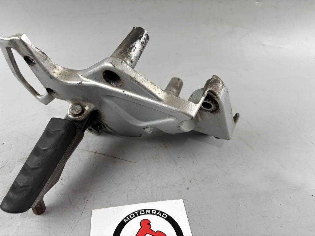 BMW F800 S Fußrastenanlage Fußraste Foot Hangers Step rechts right
