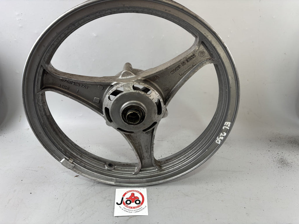Kawasaki EL250 252 Eliminator Vorderradfelge Wheel Felge vorne front Rad RIM