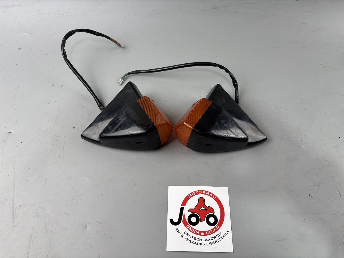 Honda CBR 1000F SC24 Blinker Blinkerpaar hinten back Lighters Licht Lampe