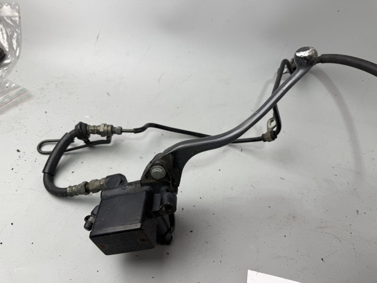 Honda XL600 R Transalp PD 06 Bremsanlage Bremse Brake Sattel Pumpe vorne front