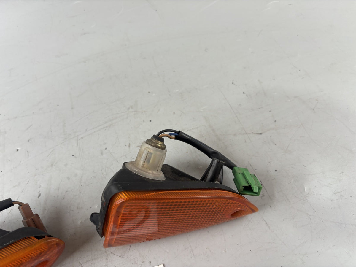 Yamaha FJ1200 3CW 3YA Blinker Turn Signal Lighters vorne front Licht