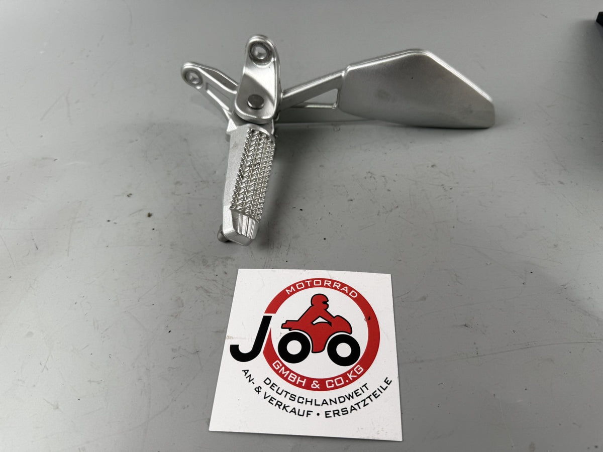 BMW K 1200 S K40 Fußraste vorn links Foot Step Hangers Fußrastenanlage left