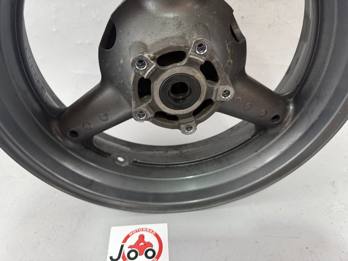 Suzuki GSX 750 AE Inazuma Hinterradfelge Wheel Felge hinten back Rad RIM